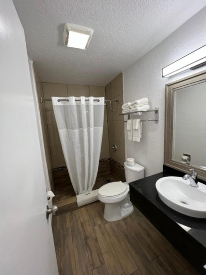 Motel 6-Orange, Ca - Anaheim מראה חיצוני תמונה