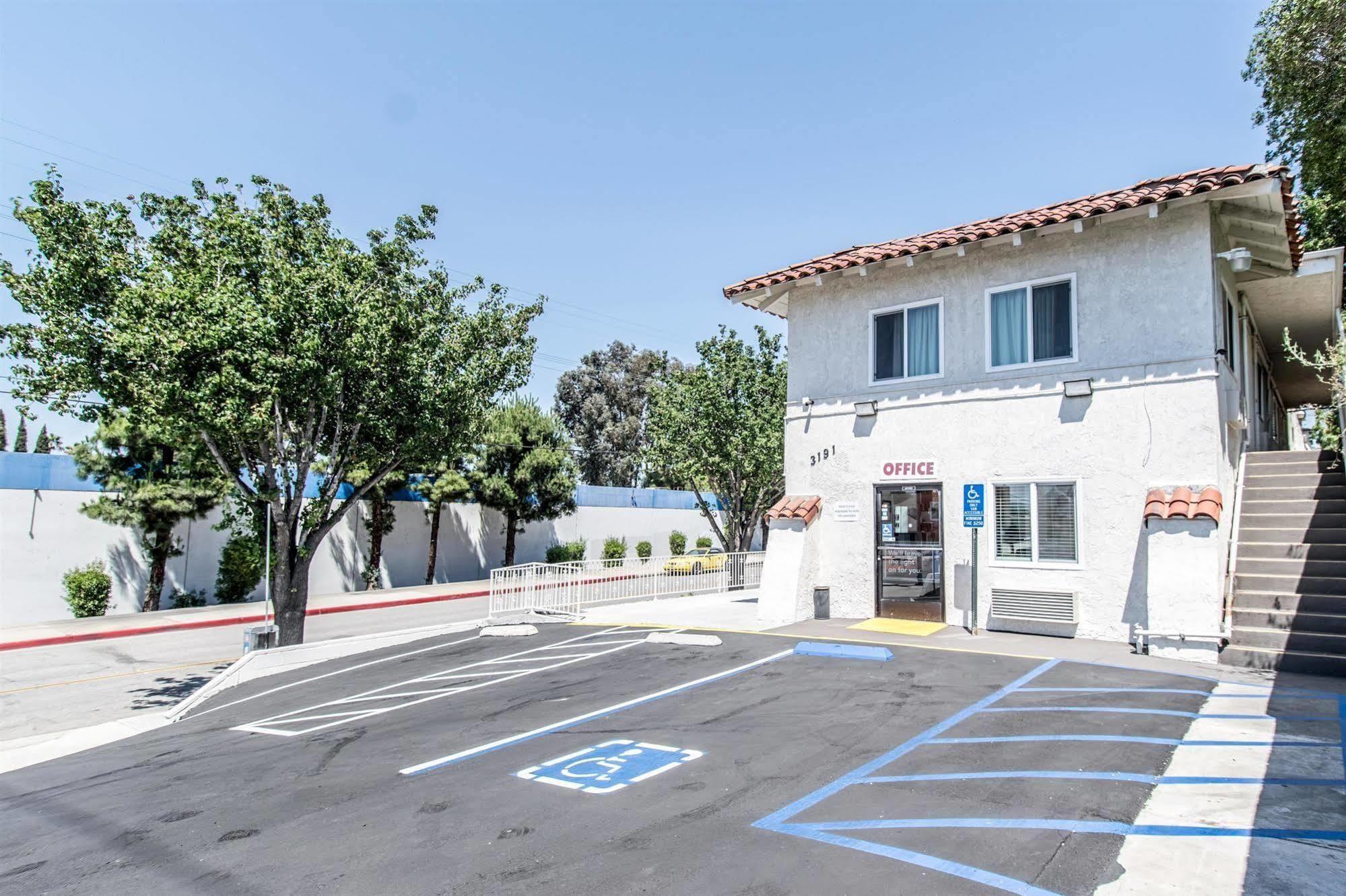 Motel 6-Orange, Ca - Anaheim מראה חיצוני תמונה